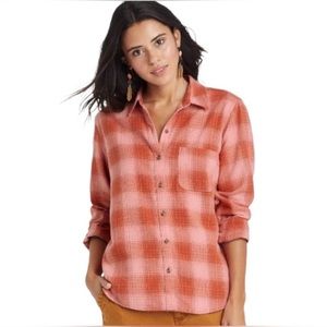 Universal Threads Rust Plaid Long Sleeve Shirt